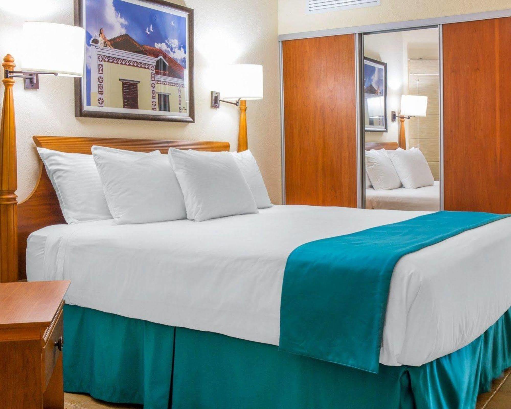 Bluegreen Vacations La Cabana Resort, An Ascend Collection Palm Beach Exterior foto